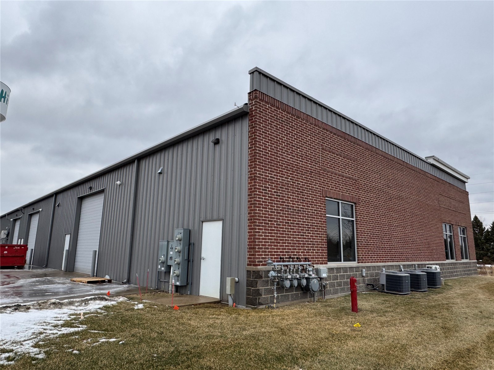 2050 Boyson Road Hiawatha IA 52233