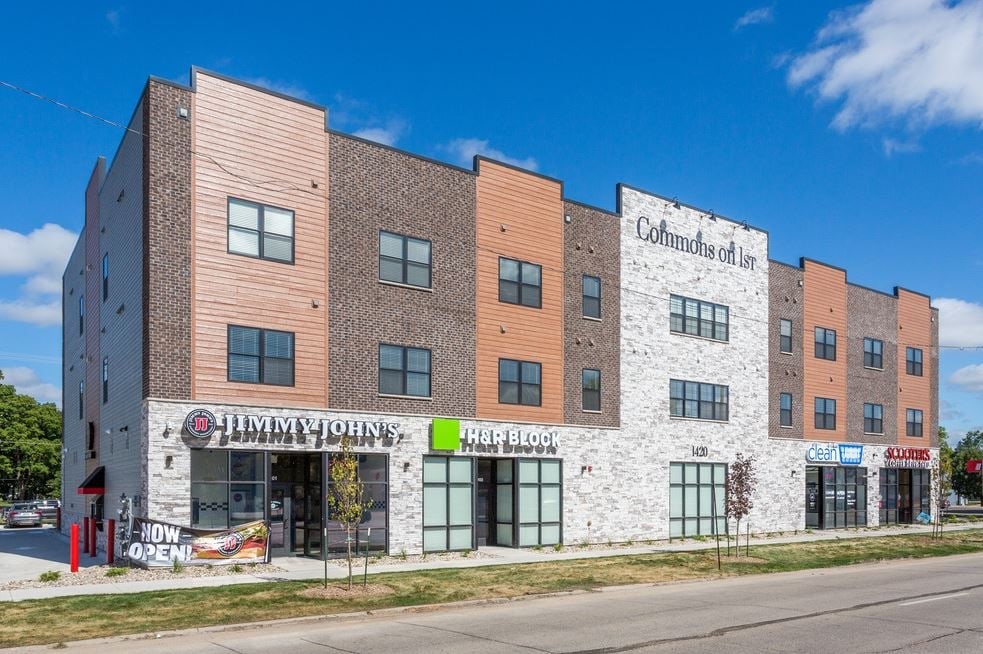 1420 1st Avenue NE Cedar Rapids IA 52402