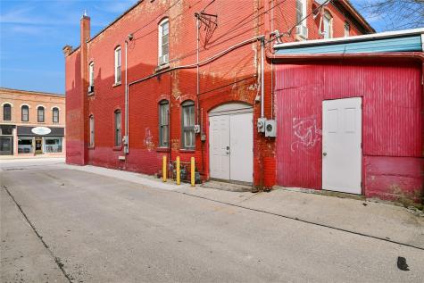 113 E Main Street Anamosa IA 52205