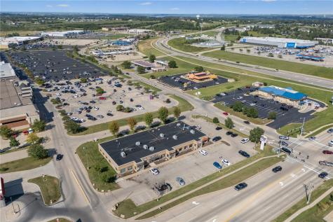 4840 Asbury Road Dubuque IA 52002