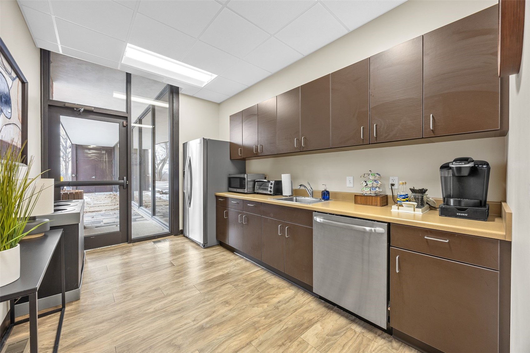 4144/4011 Golf Street NE Cedar Rapids IA 52402