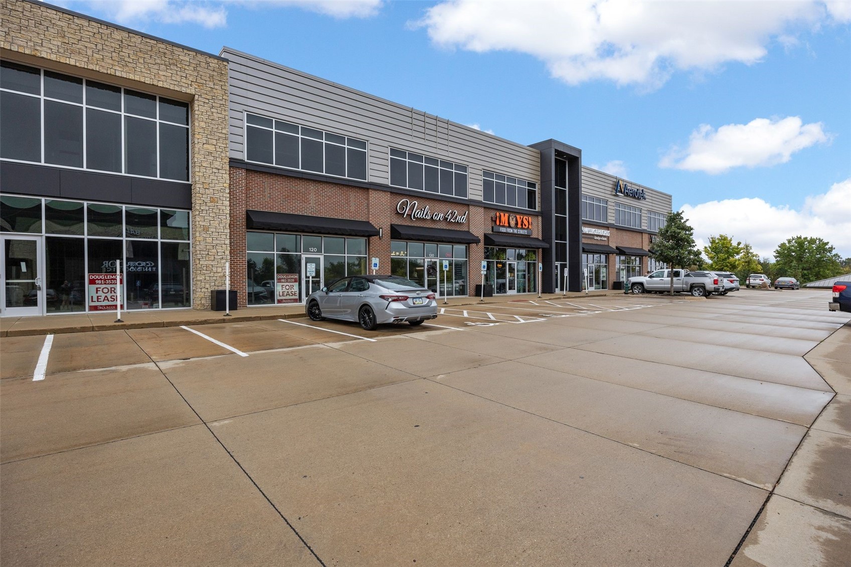 4201 42nd Street NE Cedar Rapids IA 52402