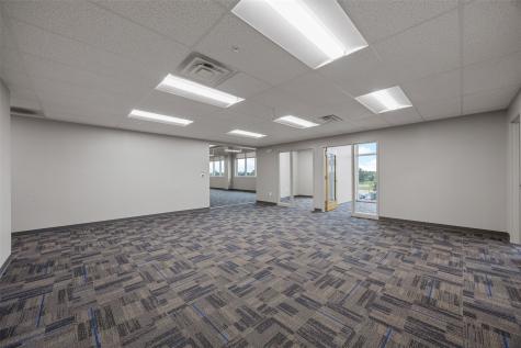 4201 42nd Street NE Cedar Rapids IA 52402