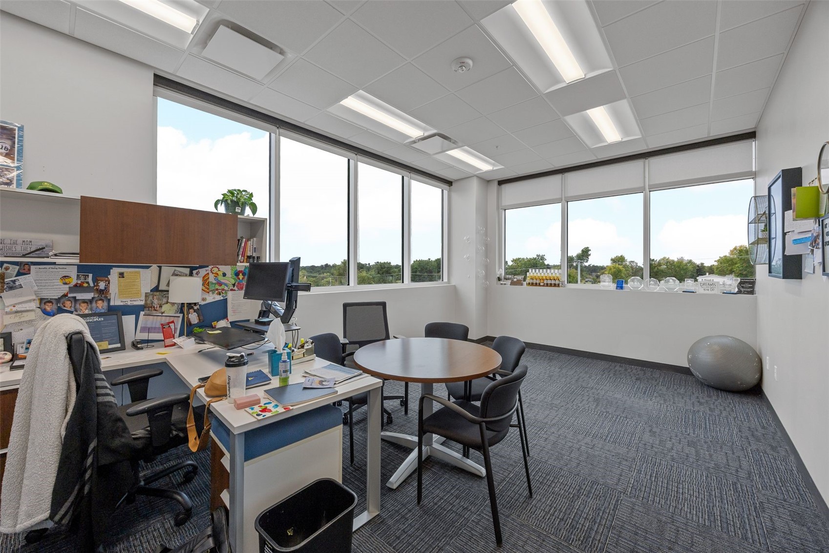 4201 42nd Street NE Cedar Rapids IA 52402