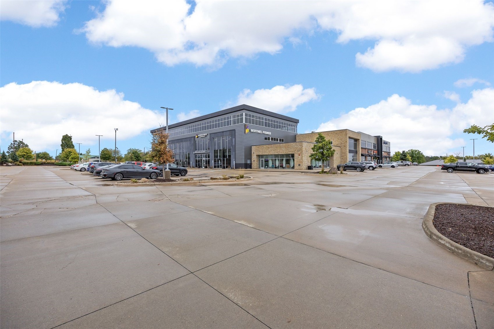 4201 42nd Street NE Cedar Rapids IA 52402
