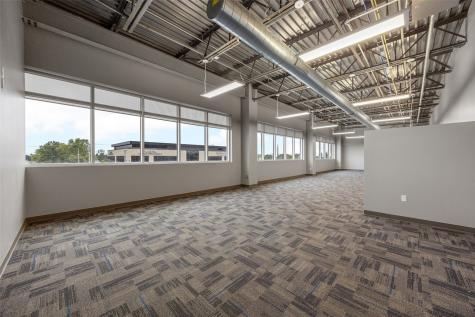 4201 42nd Street NE Cedar Rapids IA 52402