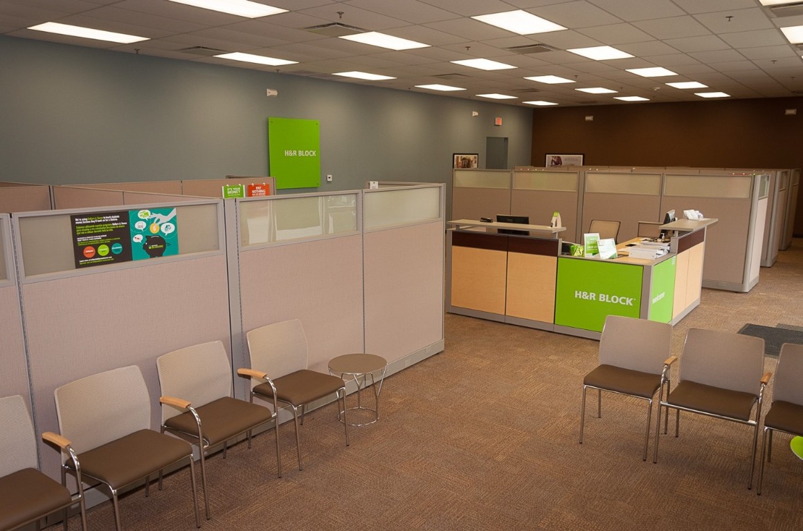 2300 Edgewood Road Road SW Cedar Rapids IA 52403