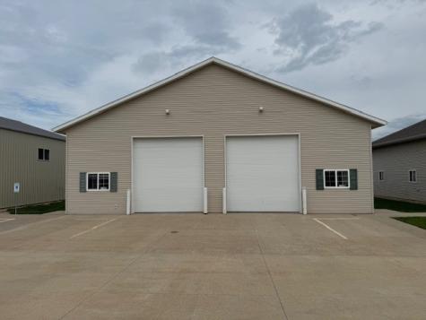 1154 Capital Drive SW Cedar Rapids IA 52404