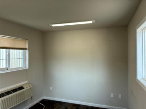 1154 Capital Drive SW Cedar Rapids IA 52404
