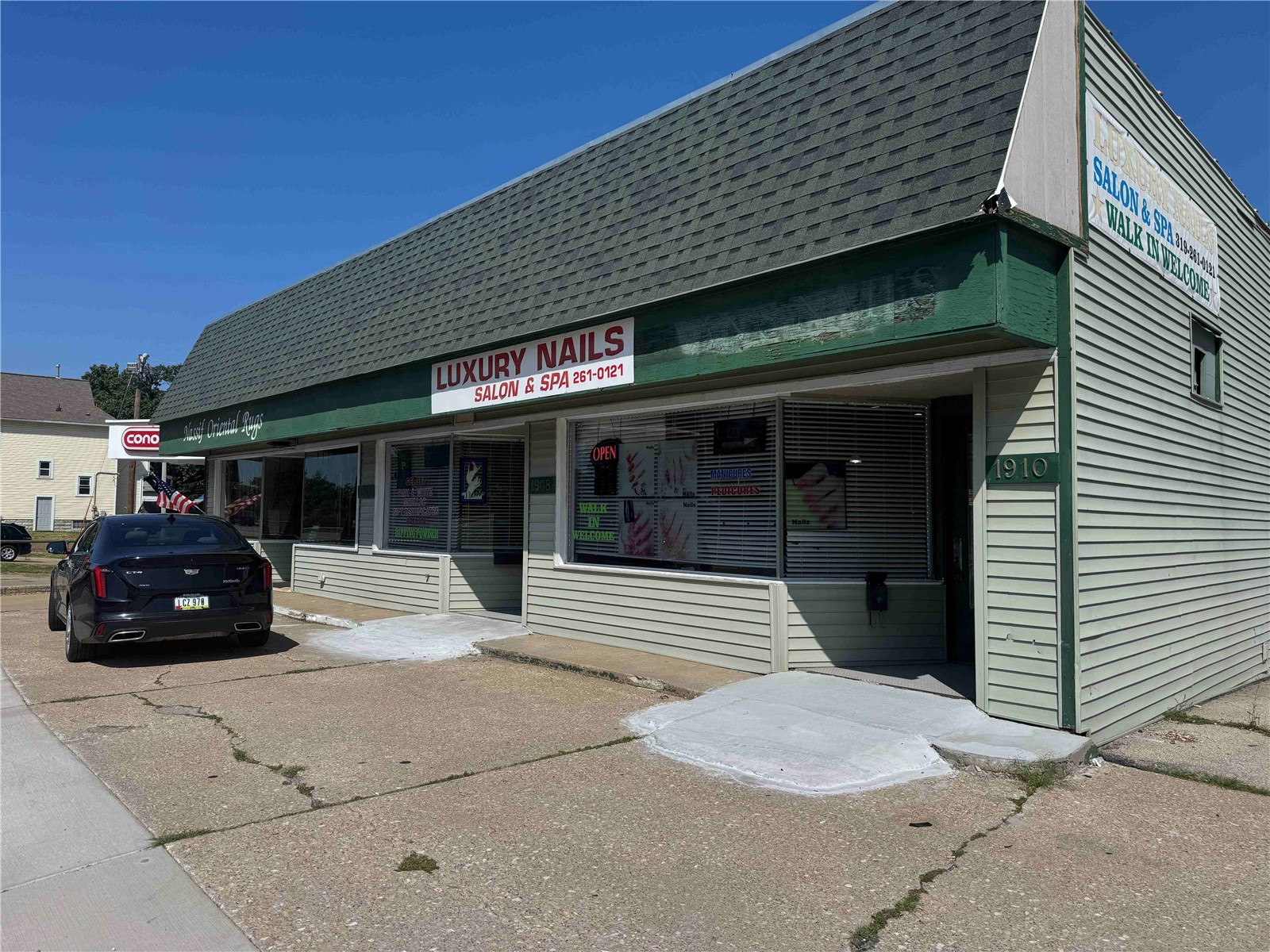 1906 Mt Vernon Road SE Cedar Rapids IA 52403