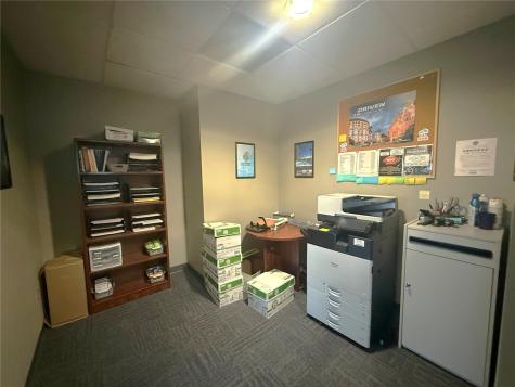 305 2nd Street SE Cedar Rapids IA 52401