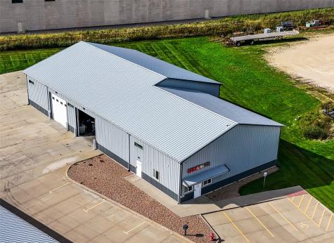 4281 3rd Avenue Marion IA 52302