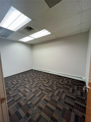 4080 1st Avenue NE Cedar Rapids IA 52402