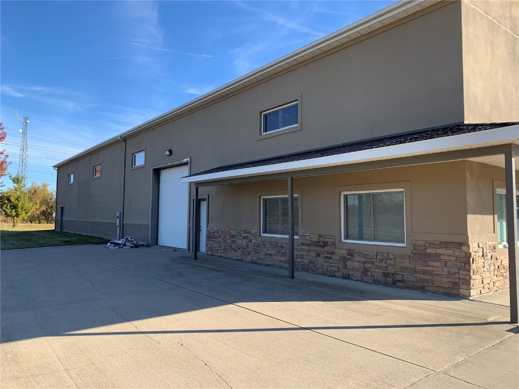 2700 Stonegate Court Hiawatha IA 52233
