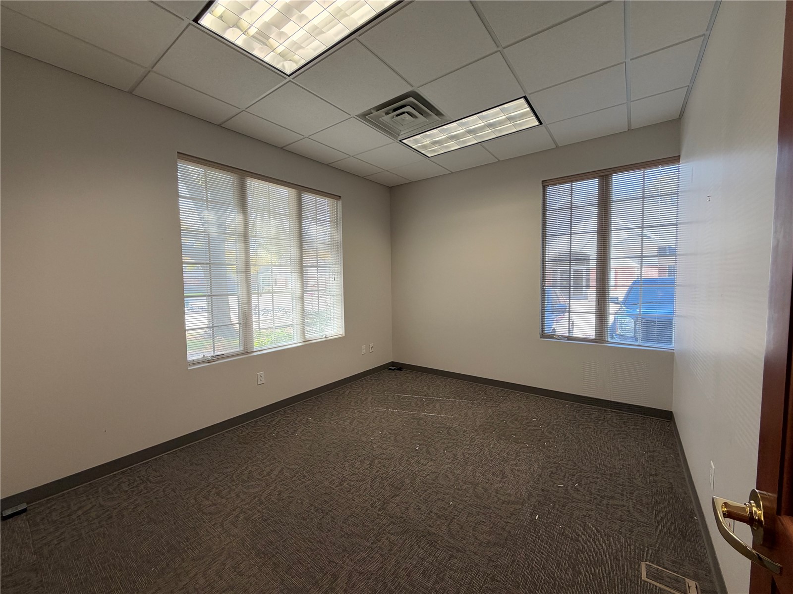 5825 Council Street NE Cedar Rapids IA 52402