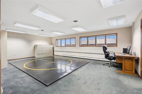 1801 W D Street Vinton IA 52349