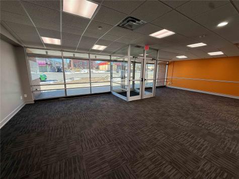 3223 1st Avenue SE Cedar Rapids IA 52402