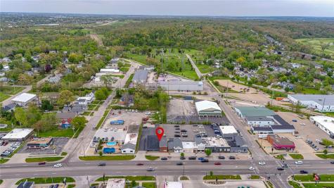 3223 1st Avenue SE Cedar Rapids IA 52402