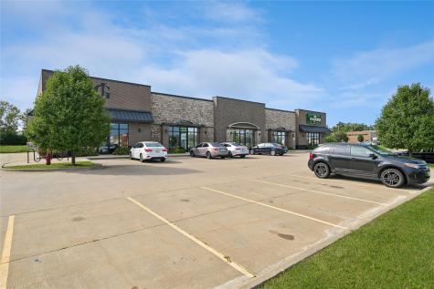 680 Meade Drive North Liberty IA 52317