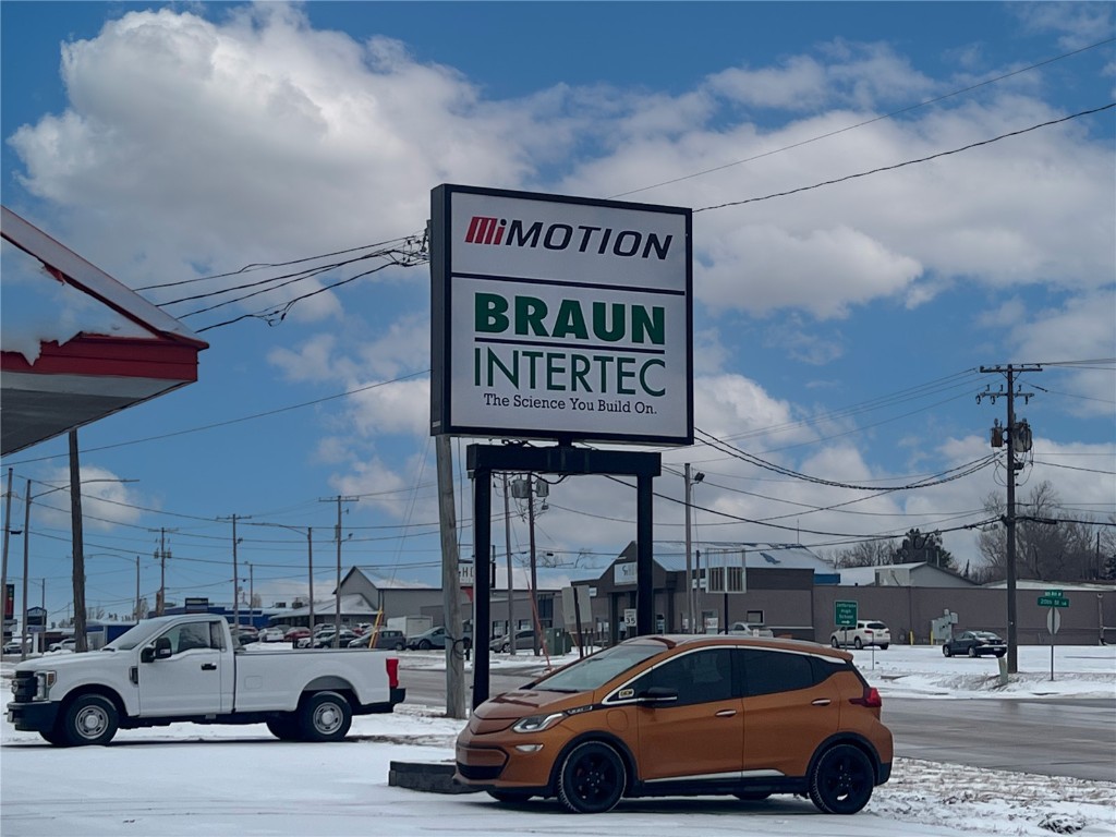 1901 16th Avenue SW Cedar Rapids IA 52404