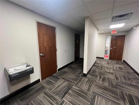 4837 1st Avenue SE Cedar Rapids IA 52402