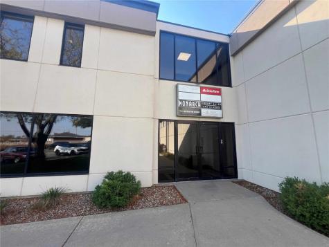 4837 1st Avenue SE Cedar Rapids IA 52402