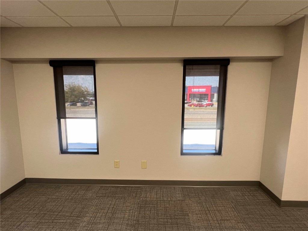 4837 1st Avenue SE Cedar Rapids IA 52402