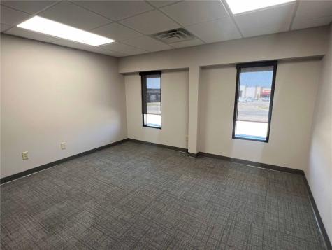 4837 1st Avenue SE Cedar Rapids IA 52402