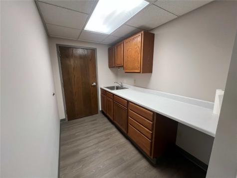 4837 1st Avenue SE Cedar Rapids IA 52402