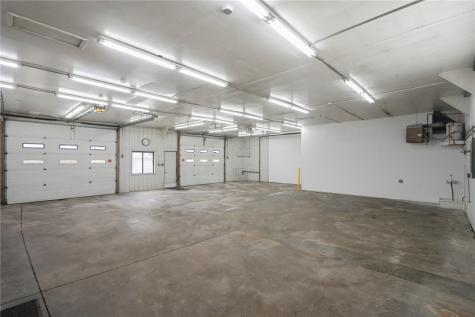 1620 West Post Road SW Cedar Rapids IA 52404
