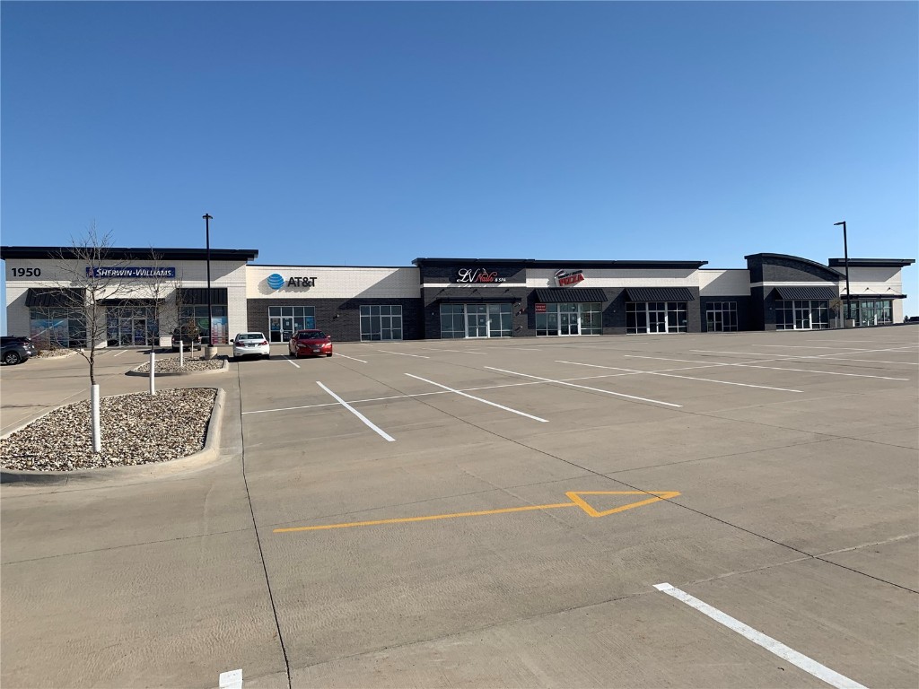 1950 Blairs Ferry Road Hiawatha IA 52233