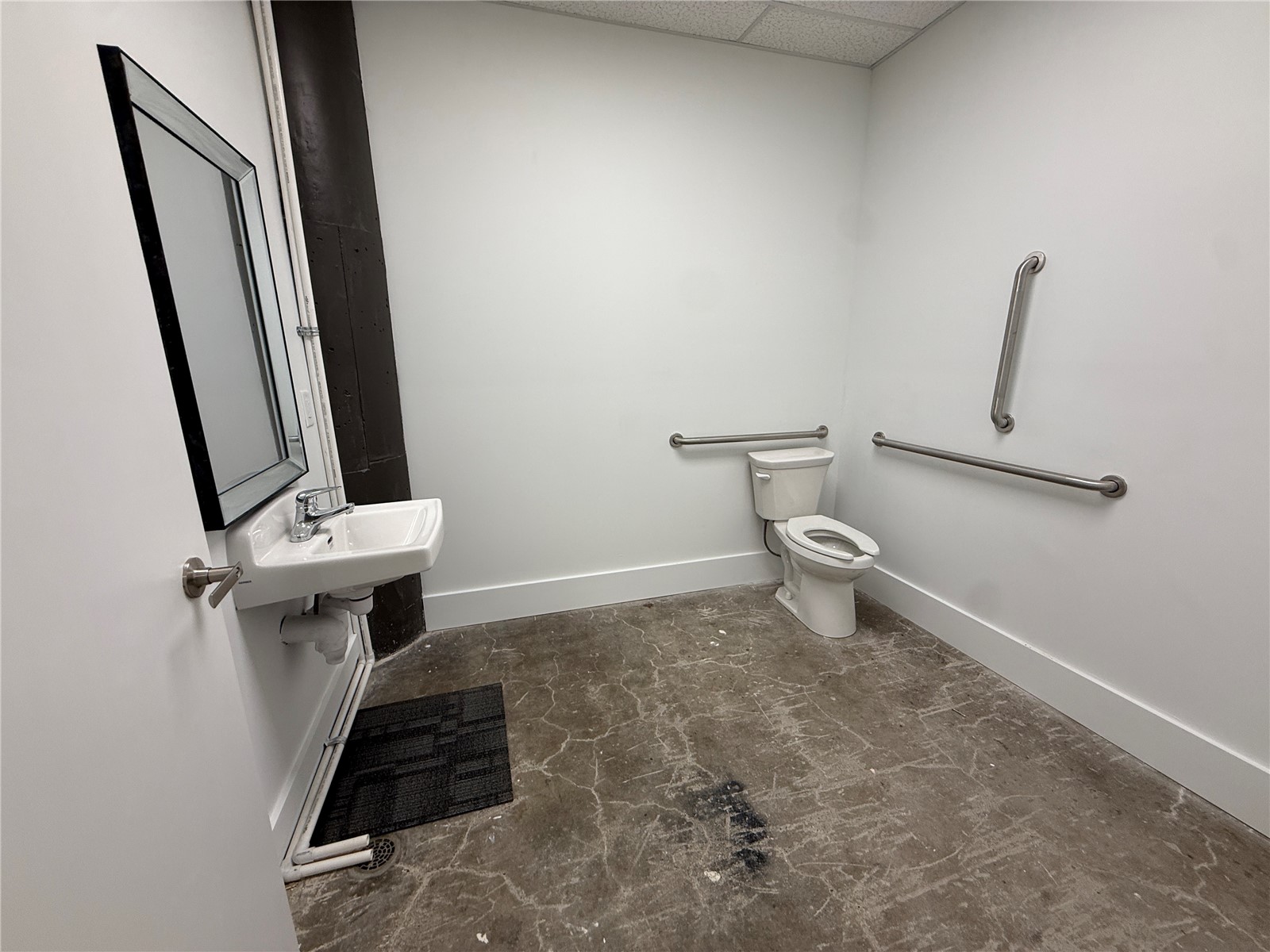 900 2nd Street SE Cedar Rapids IA 52401