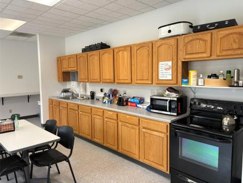 6060 Huntington Court NE Cedar Rapids IA 52402