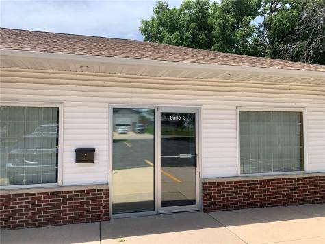 808 6th Street Marion IA 52302