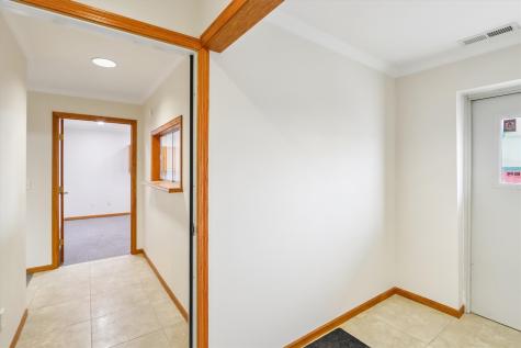 995 238th North Liberty IA 52317