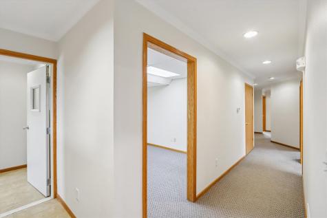 995 238th North Liberty IA 52317