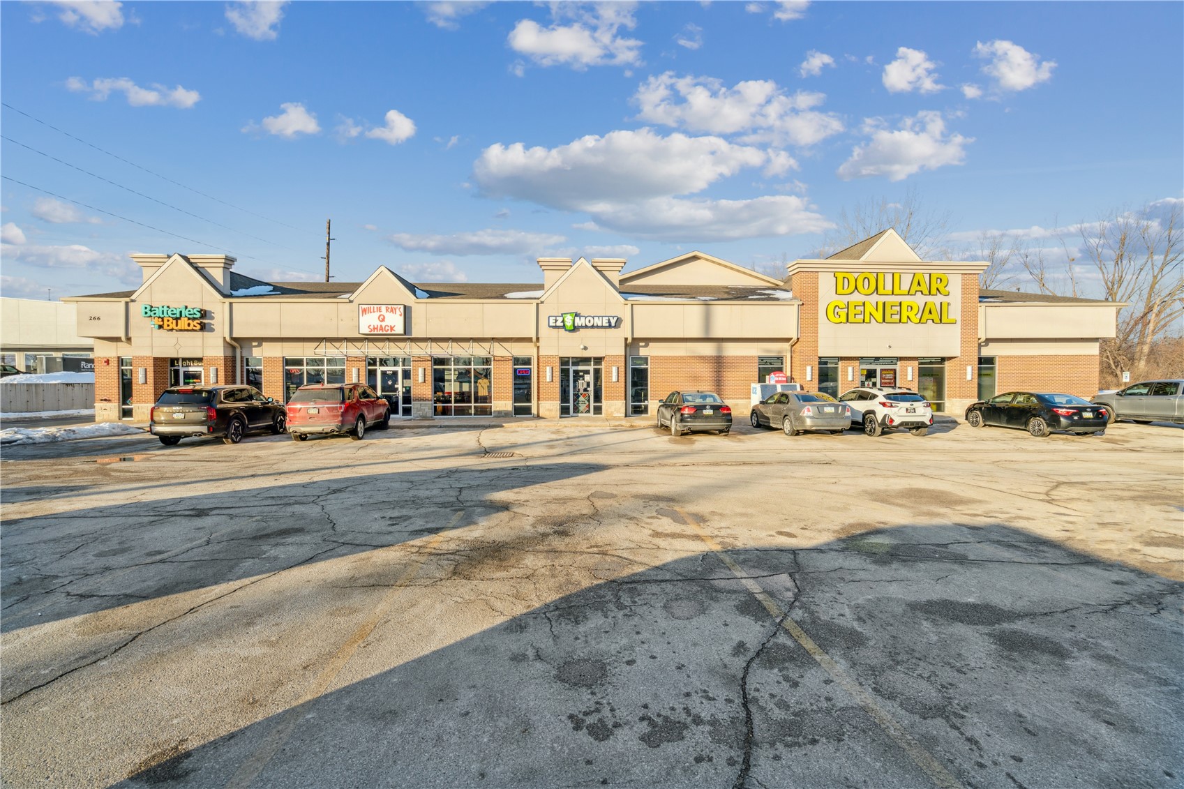 Cedar Rapids IA, 266 Blairs Ferry Road NE, Unit 200