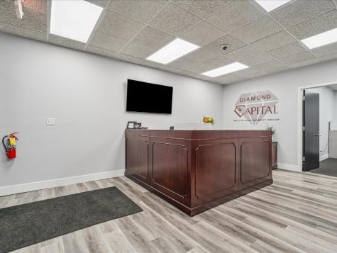 3900 River Ridge Dr NE A & B Cedar Rapids IA 52402