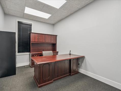 3900 River Ridge Dr NE A & B Cedar Rapids IA 52402