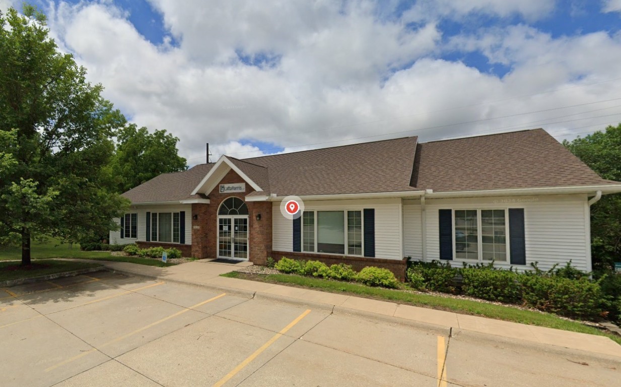 3037 Center Point Road NE #200 Cedar Rapids IA 52402