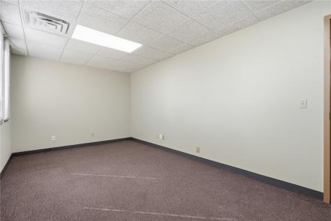 3100 E Avenue NW Cedar Rapids IA 52405