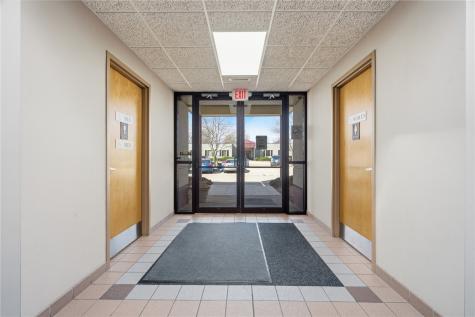3100 E Avenue NW Cedar Rapids IA 52405