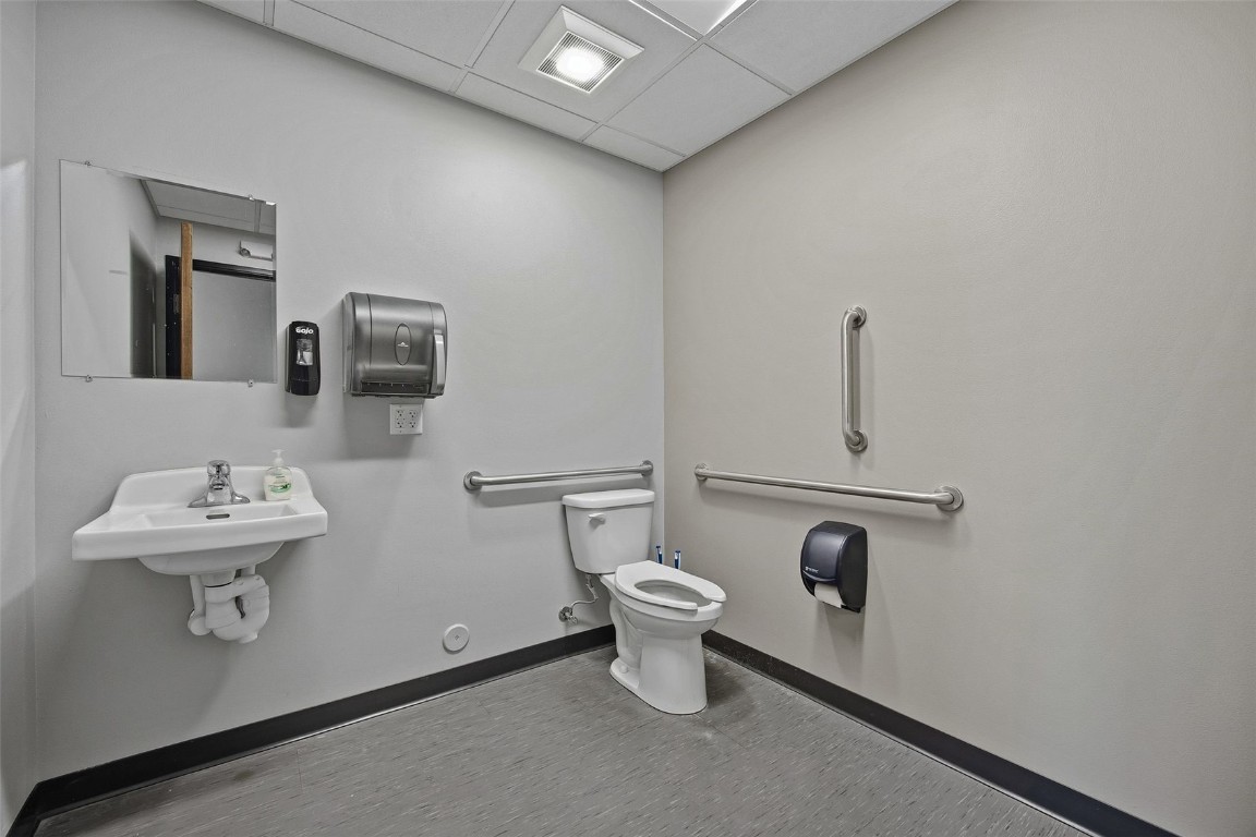 1420 1st Avenue NE Cedar Rapids IA 52402