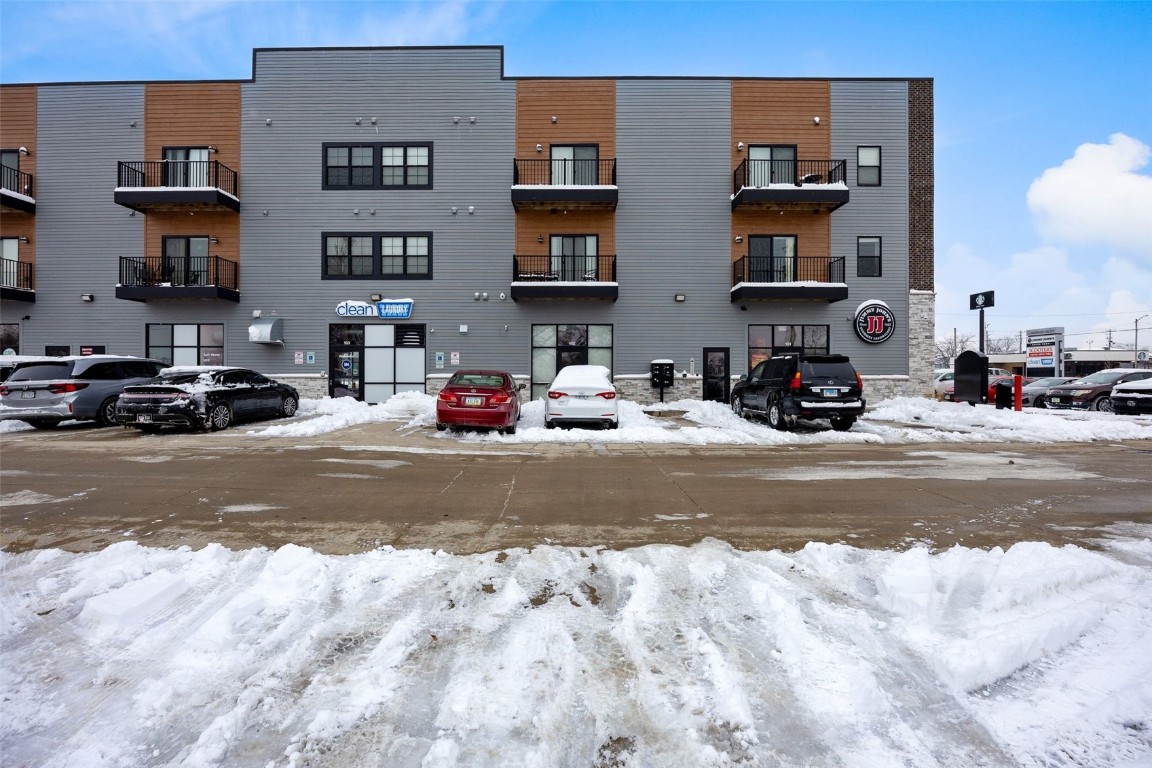 1420 1st Avenue NE Cedar Rapids IA 52402