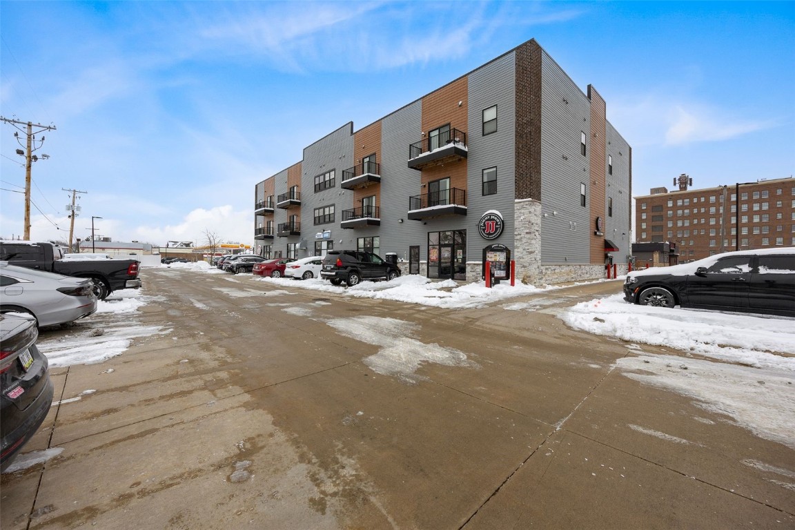 1420 1st Avenue NE Cedar Rapids IA 52402