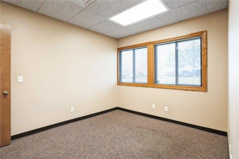 1241 Park Place NE Cedar Rapids IA 52402