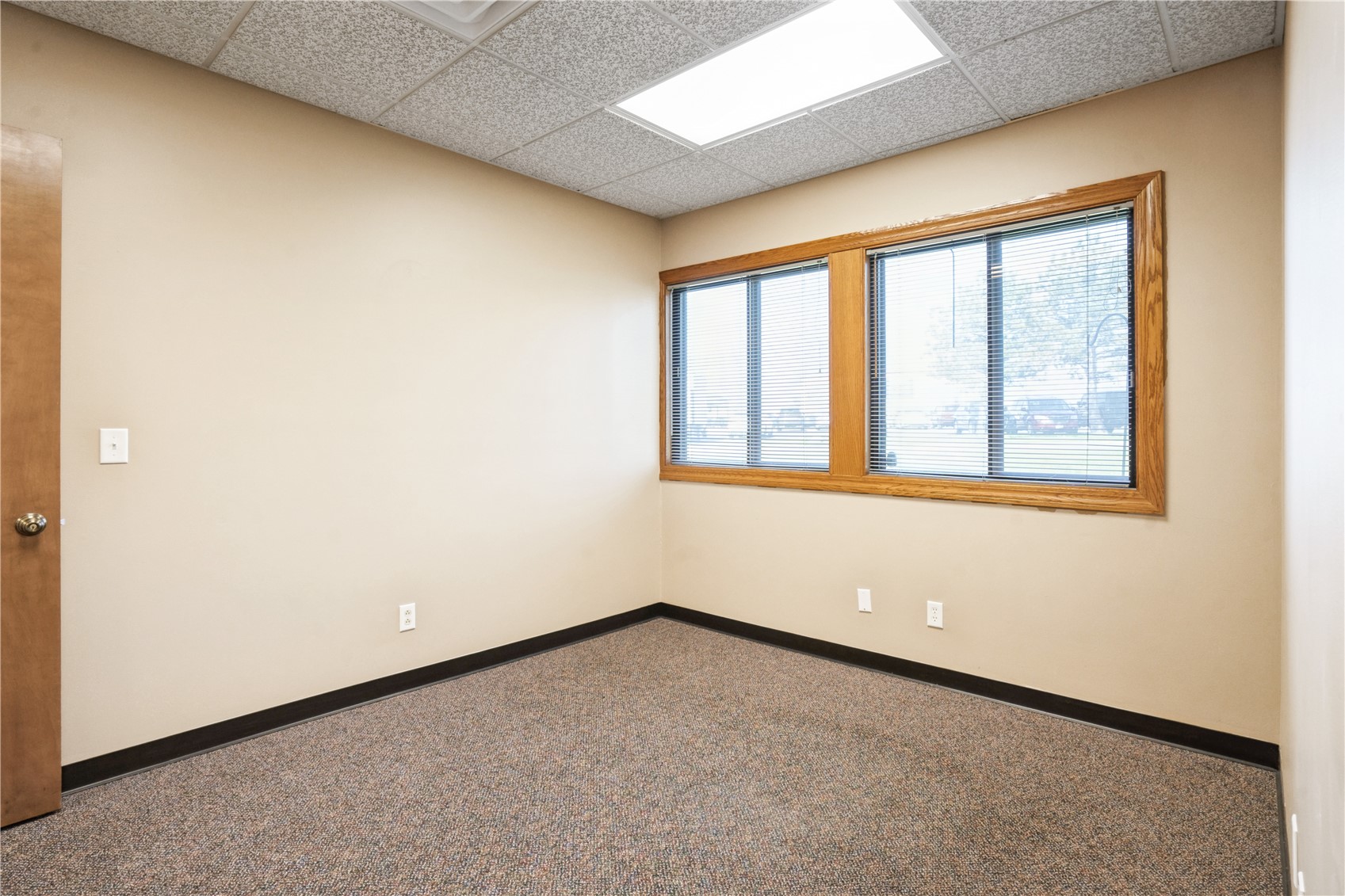 1241 Park Place NE Cedar Rapids IA 52402