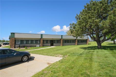 1241 Park Place NE Cedar Rapids IA 52402