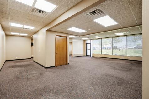 1241 Park Place NE Cedar Rapids IA 52402