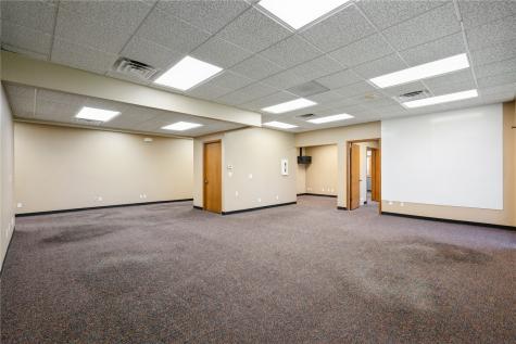 1241 Park Place NE Cedar Rapids IA 52402